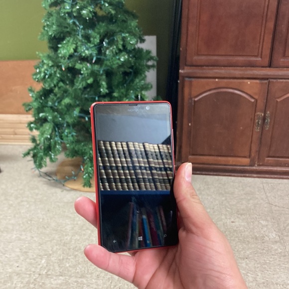 Nokia Lumia 820 (2012) - Picture 9 of 10